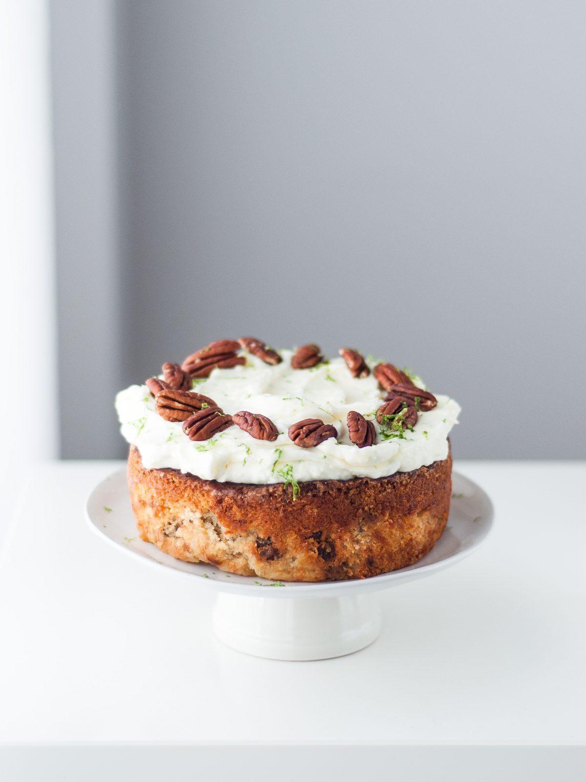 Foto em destaque de Hummingbird Cake