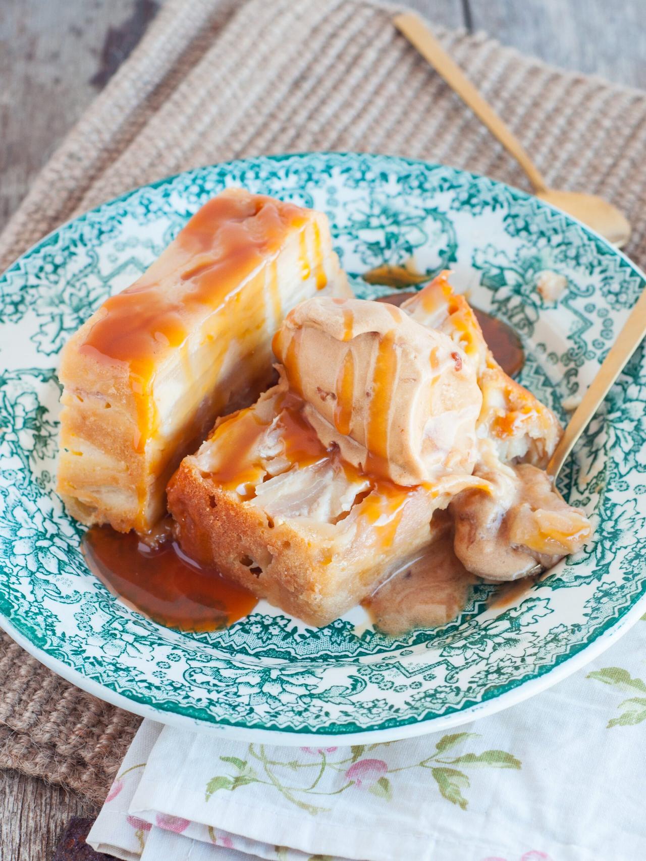 Foto em destaque de Bolo Invisivel de Pera e Baunilha